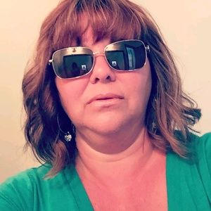 Meet your Posher, Beth